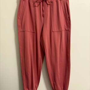 Lou & Grey Coral Pink Ribbed Joggers Size L